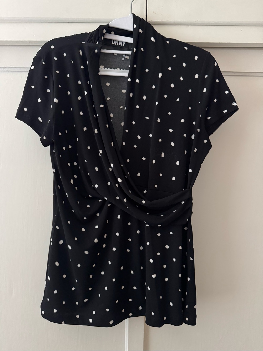 DKNY Black Polka Dot Wrap-Style Short Sleeve Top Blouse Sz S